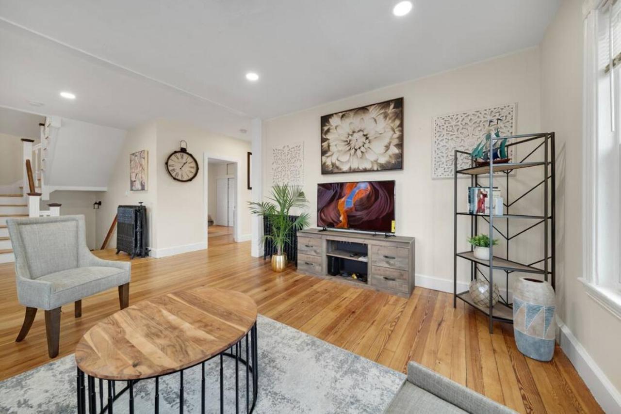 5Br 2Bh Bright & Spacious Apt In Brighton Βοστώνη Εξωτερικό φωτογραφία